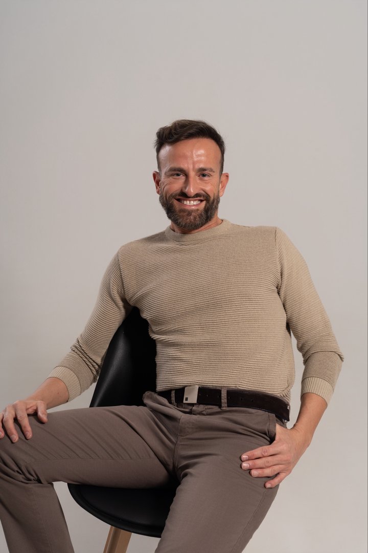 Publicación de Aitor Sotoca Tobarra en HolliModels