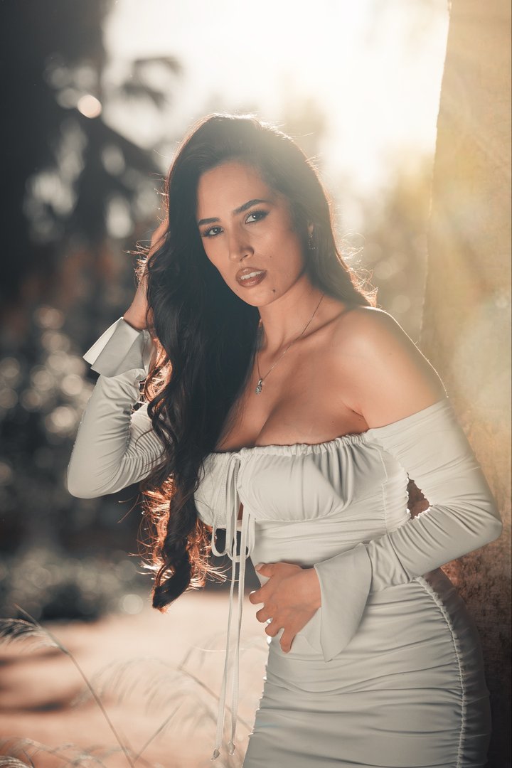 Publicación de Paola Gracia en HolliModels