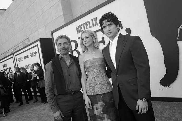 Publicación de Netflix US en HolliModels