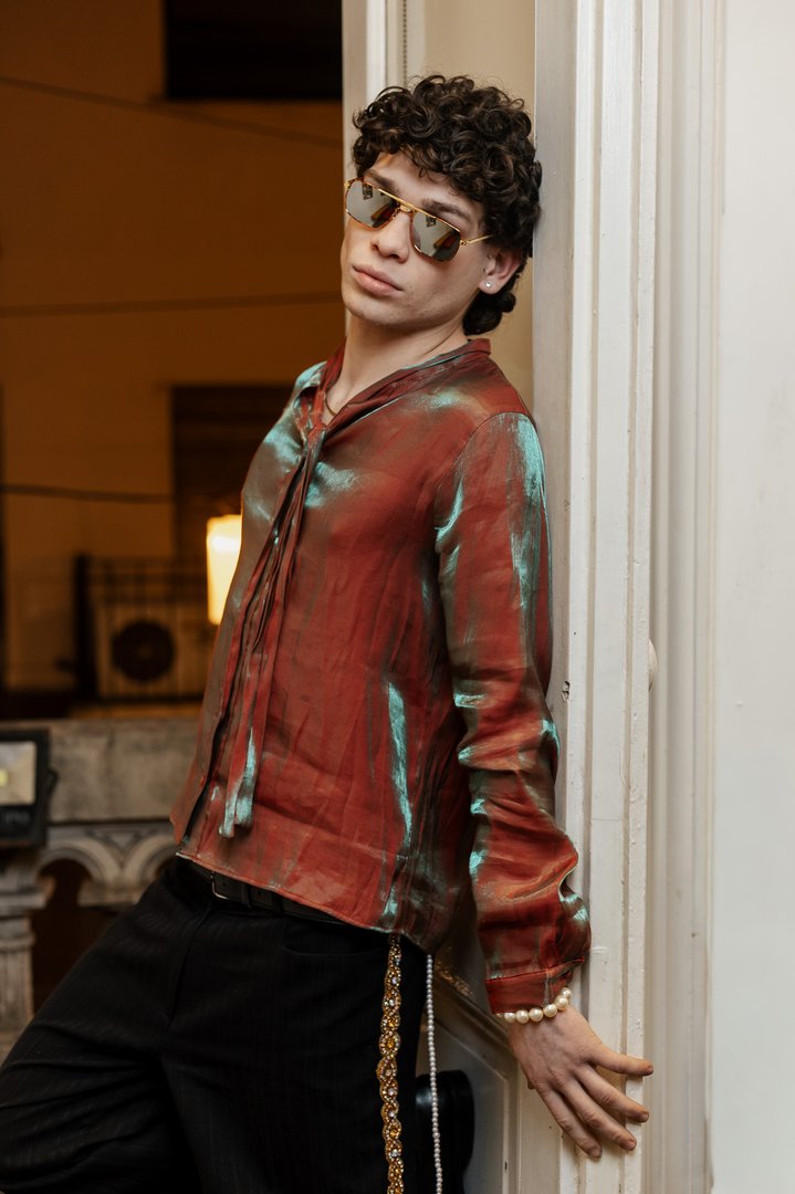 Publicación de José Emanuel Aquino en HolliModels