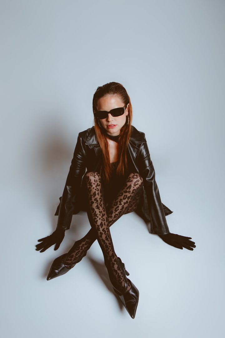 Publicación de Loana Alaya en HolliModels