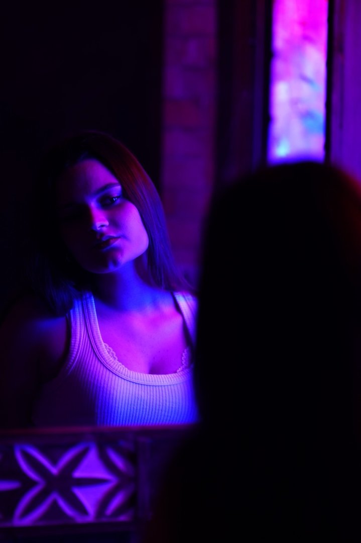 Publicación de June en HolliModels