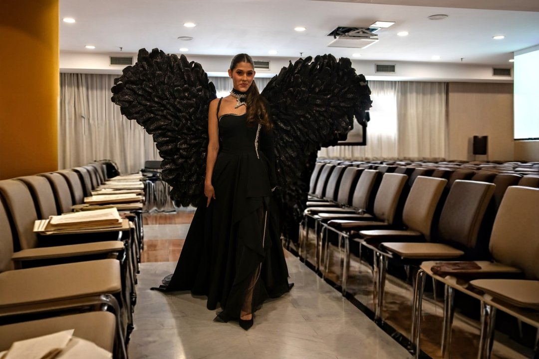 Publicación de Estefany Susana Burgos López en HolliModels
