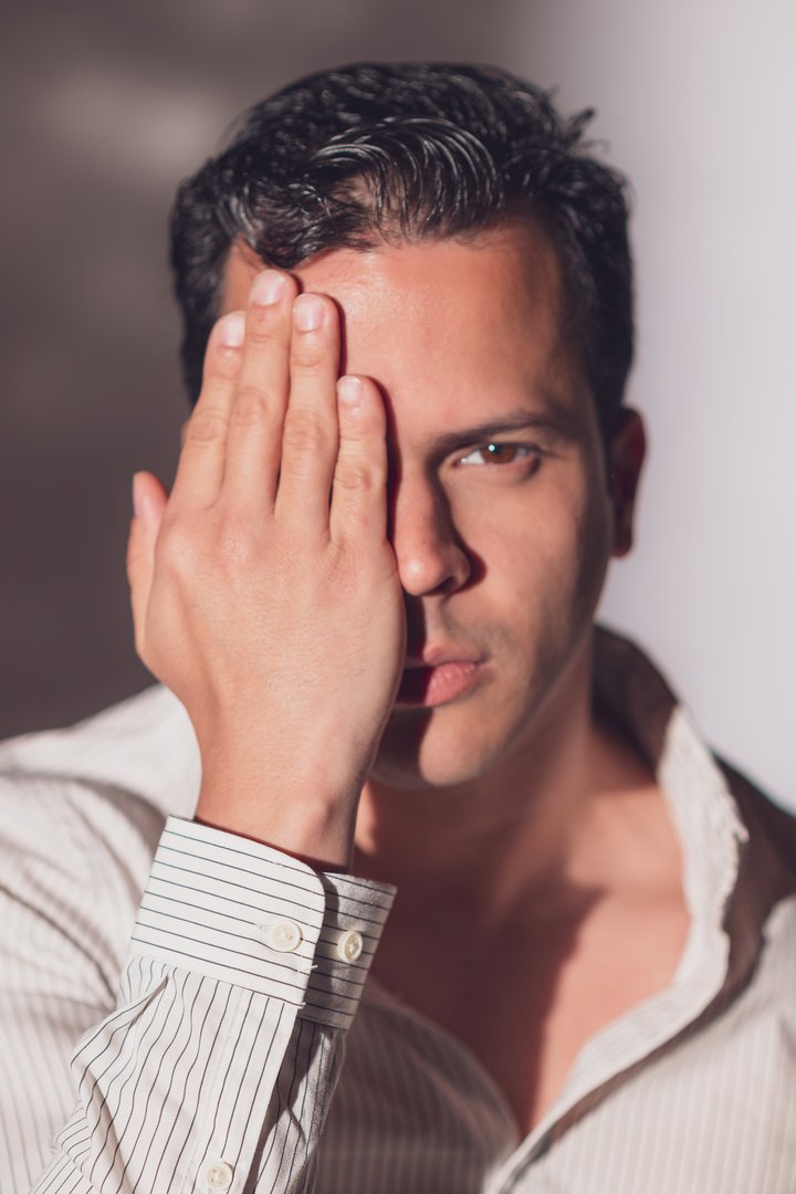 Publicación de Juan Carlos Pineda en HolliModels
