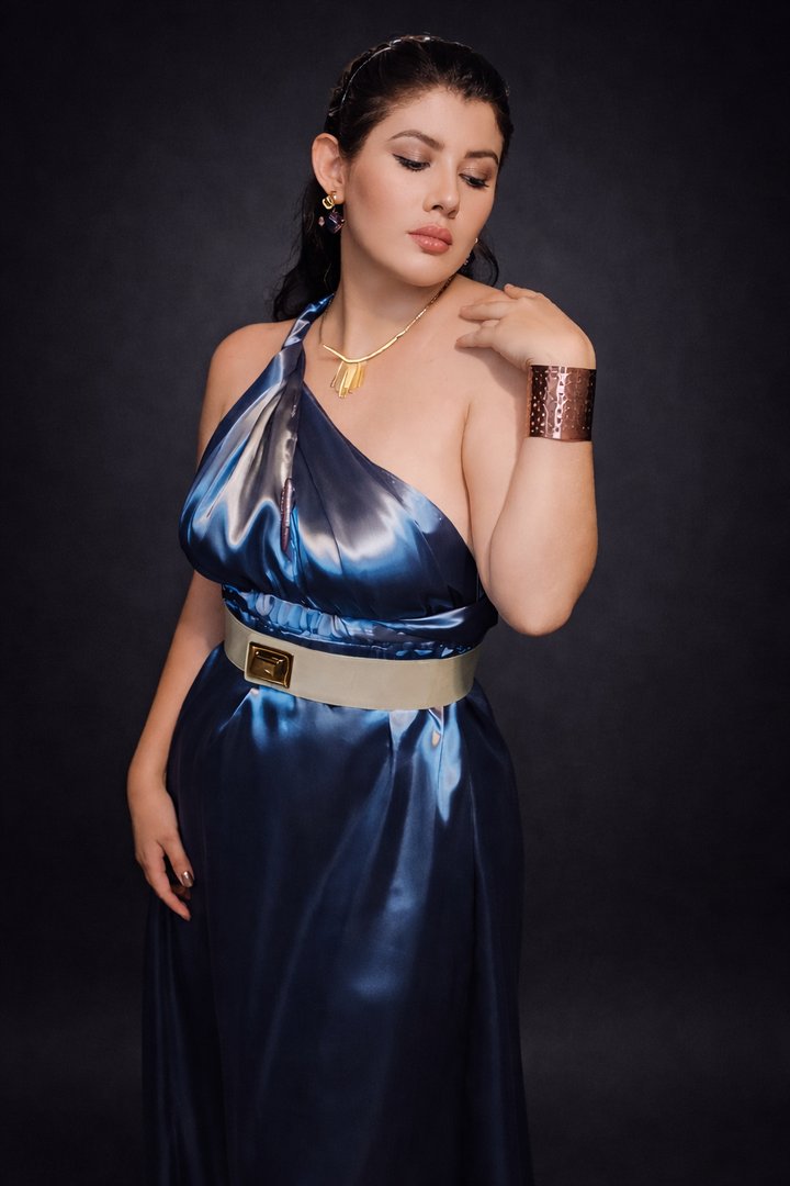 Publicación de Bella Baumen ✨ en HolliModels