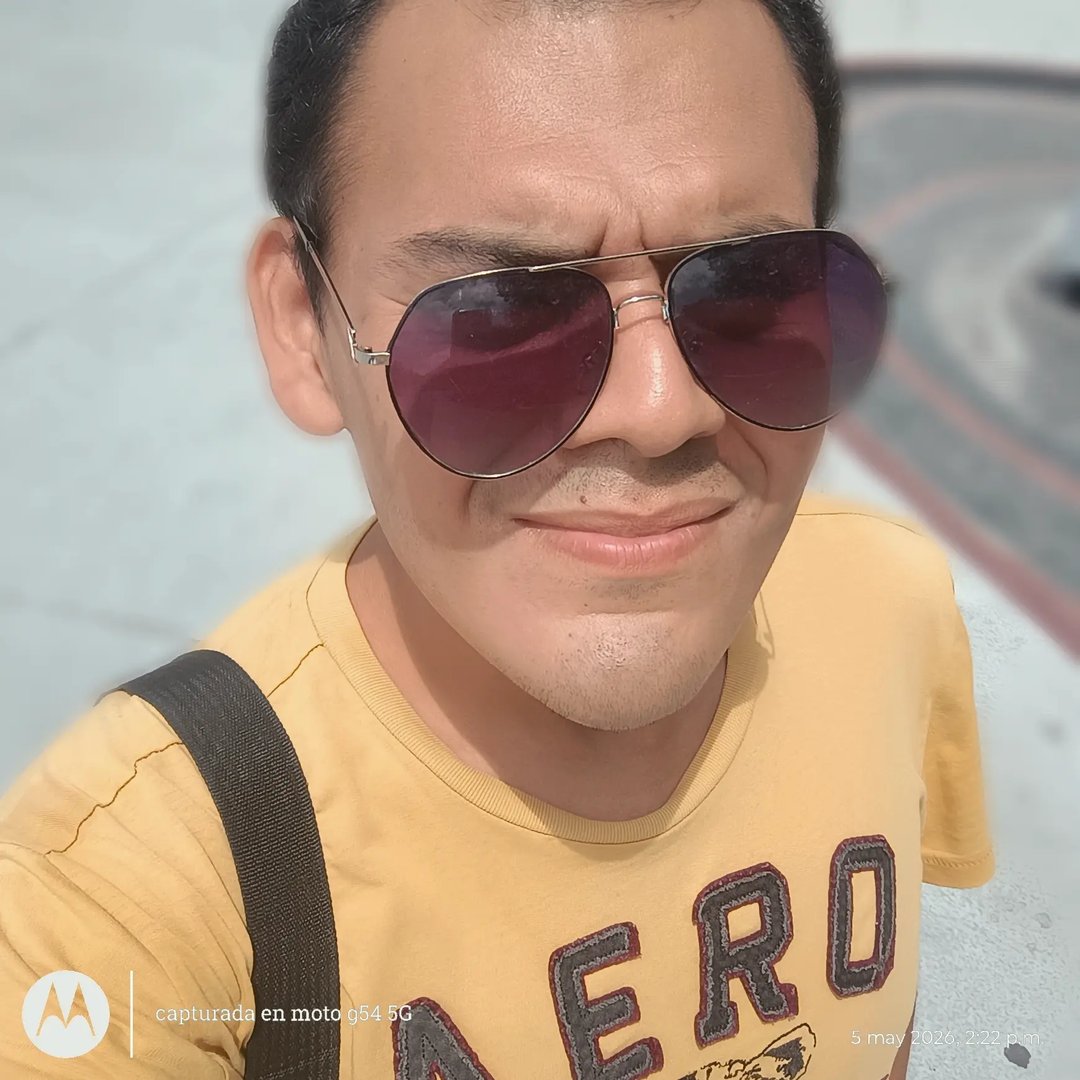 Publicación de Juan Carlos Peña Cardenas en HolliModels
