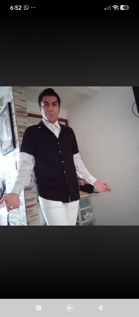 Publicación de Tristán Guzmán Lora en HolliModels