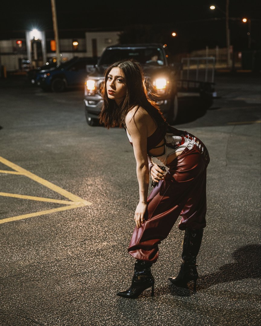 Publicación de Sofia Salinas en HolliModels