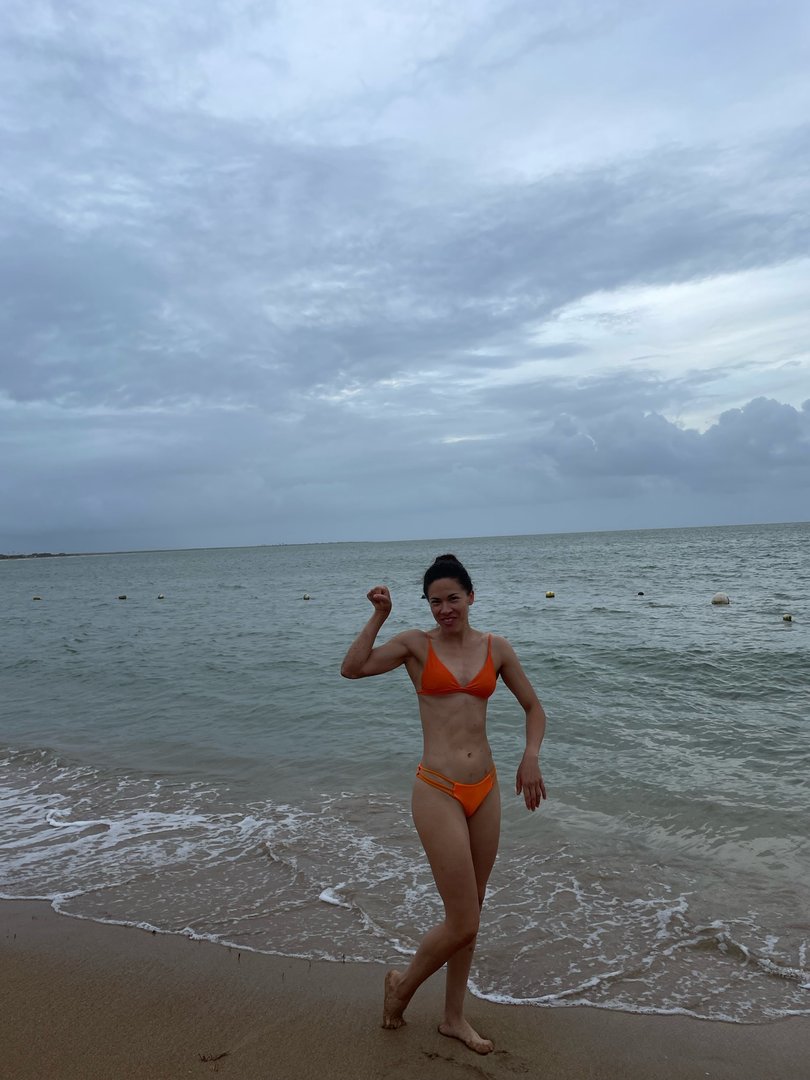 Publicación de Yessica en HolliModels