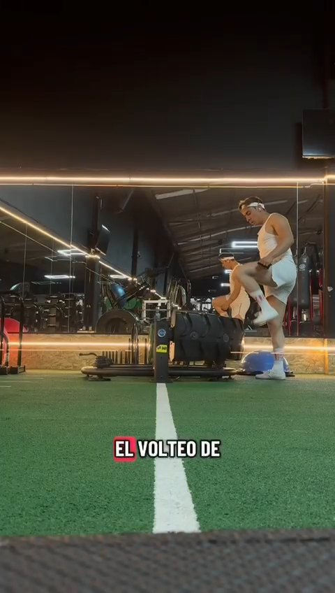 Publicación de Ángel  Hernández en HolliModels