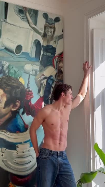 Publicación de valentin en HolliModels