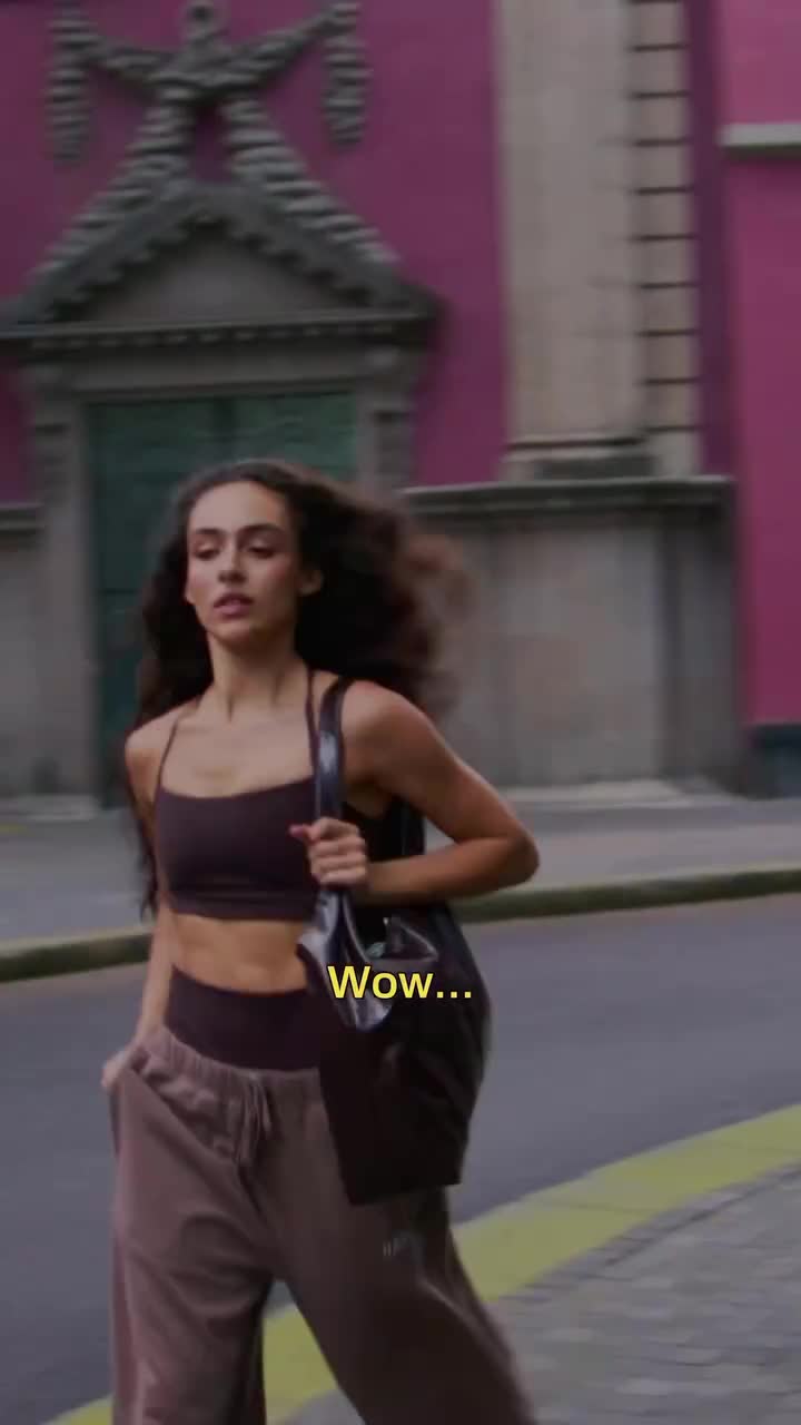 Publicación de BERSHKA en HolliModels