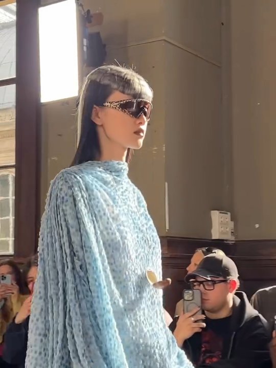 Publicación de Dazed en HolliModels