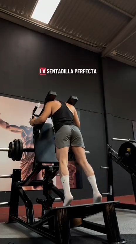 Publicación de Ángel  Hernández en HolliModels