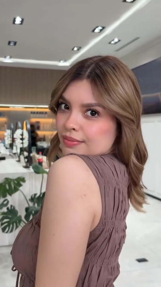 Publicación de ALEJANDRA BELTRÁN en HolliModels