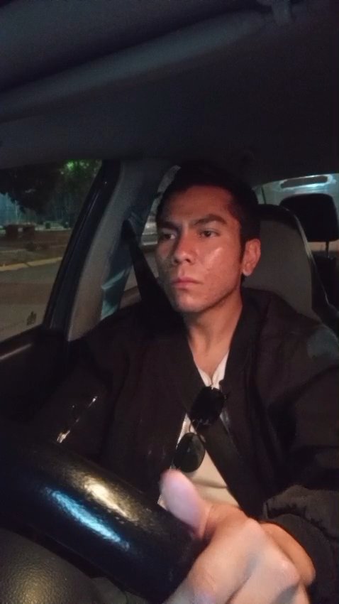 Publicación de Tristán Guzmán Lora en HolliModels