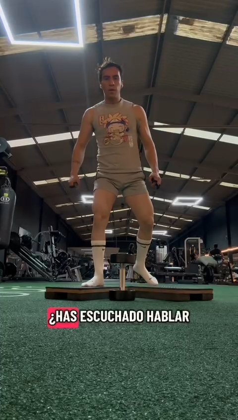 Publicación de Ángel  Hernández en HolliModels