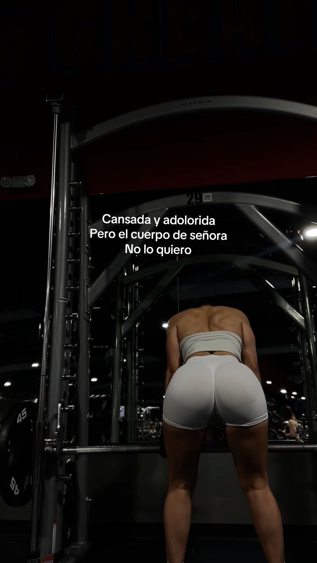 Publicación de Joheysi López en HolliModels