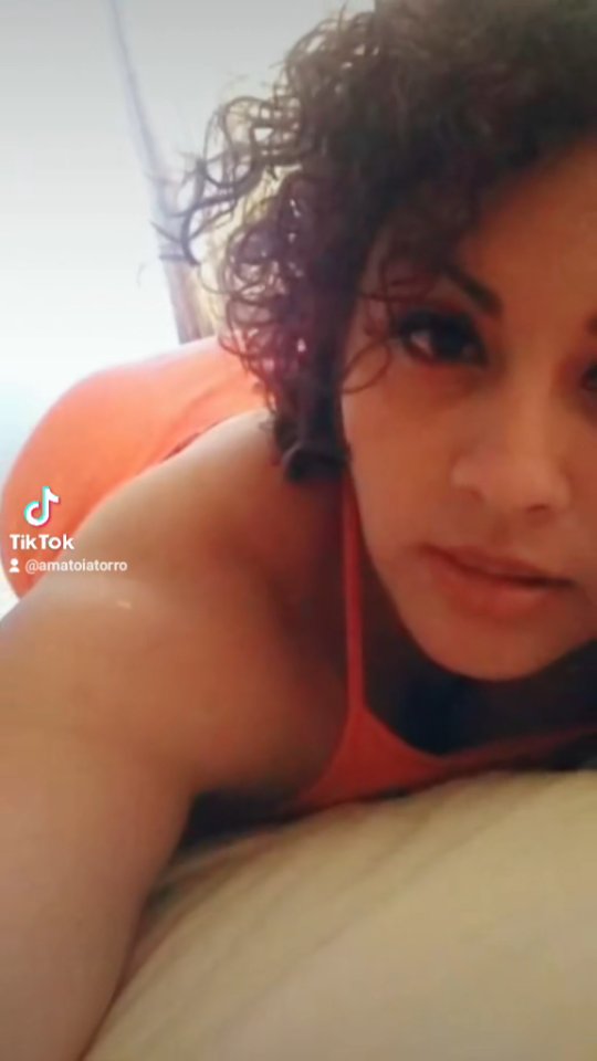 Publicación de Amalia torres Mendoza en HolliModels