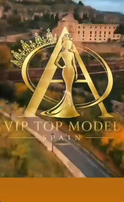 Publicación de Estefany Susana Burgos López en HolliModels