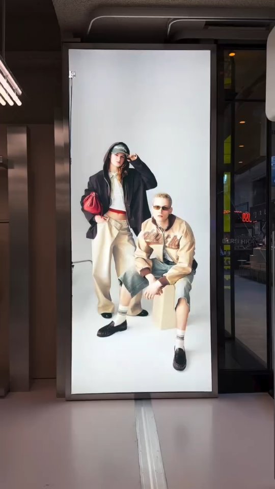 Publicación de BERSHKA en HolliModels